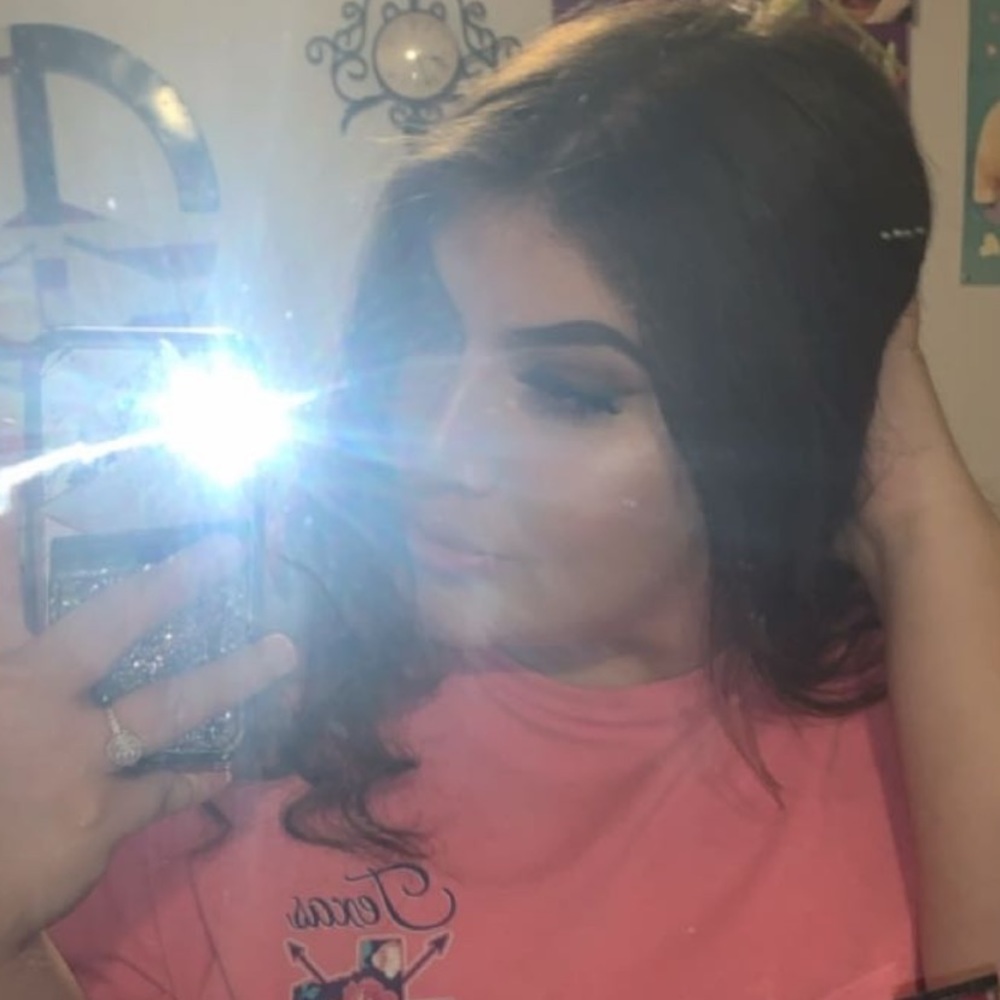 Meet your Posher, Alibi